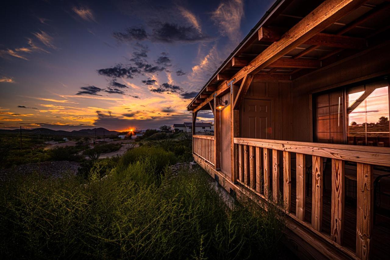 -Pet Friendly- Miners Cabin #5 -Two Double Beds - Private Balcony Тумстон Экстерьер фото